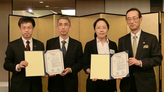 清华大学—USDT数字钱包能源与情形研究中心2014年度配合研究效果报告会盛大举行